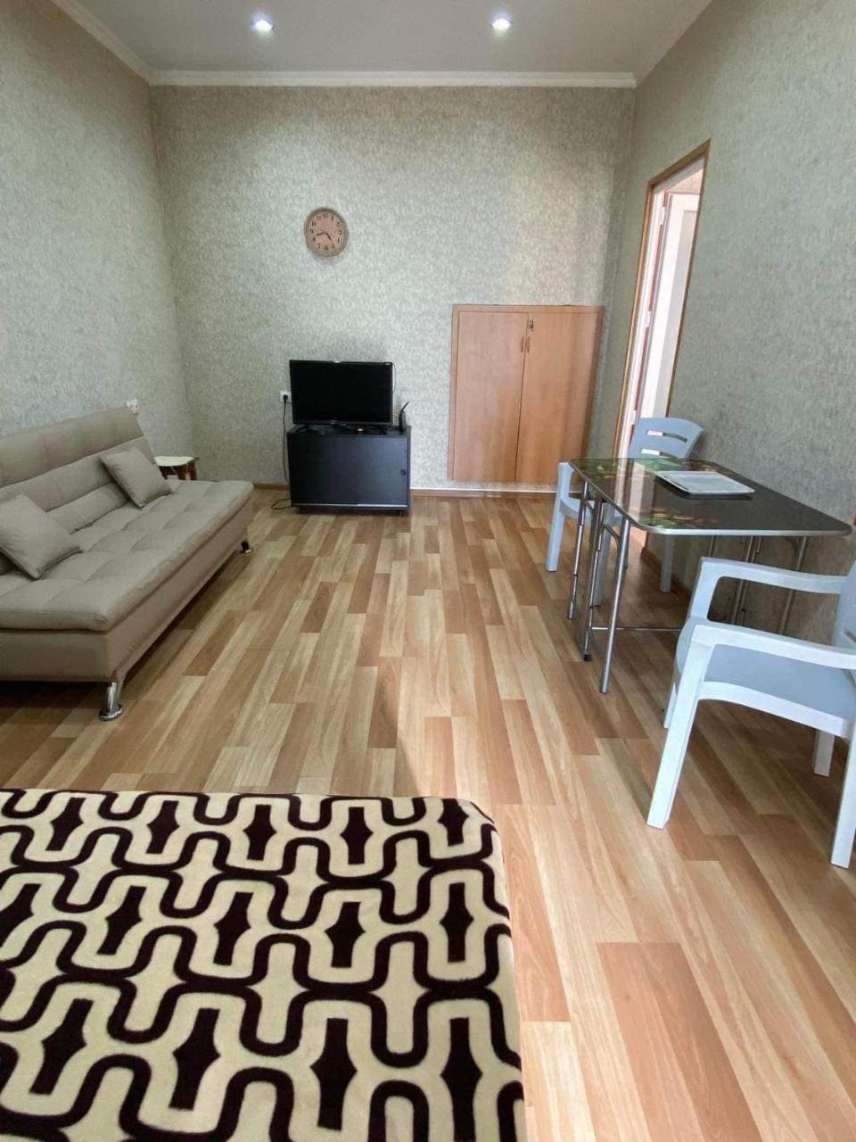 Nutsa'S Apartment In Old Tbilisi Exterior photo